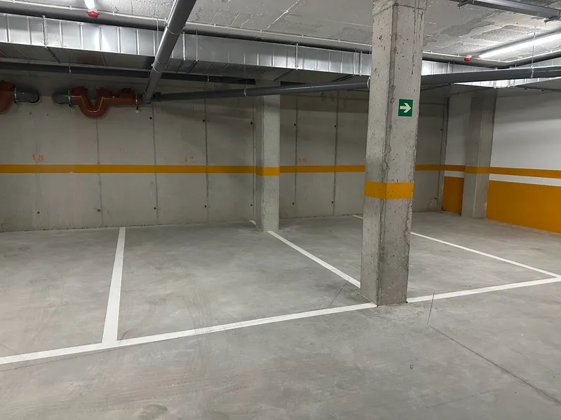 Interior Garatge Plaça 17